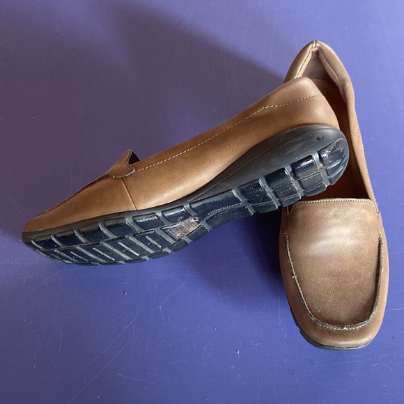 Ladies Casual Loafers - Picture 3 of 3